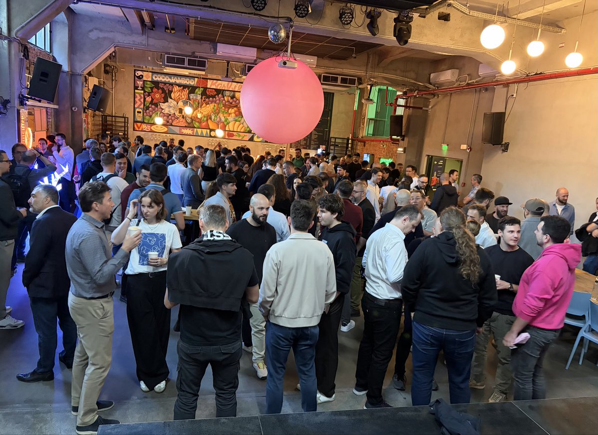 UnderlineVC's tweet photo. Another @how_to_web, another Founders Breakfast official side event. @threeVC joined us fourth year in a row on Oct. 6 to kick off the startups side events alongside Inovo. Thank you for doing this together! 

🍳Founders and fellow investors, see you again next year! https://t.co/FX84wjFThl