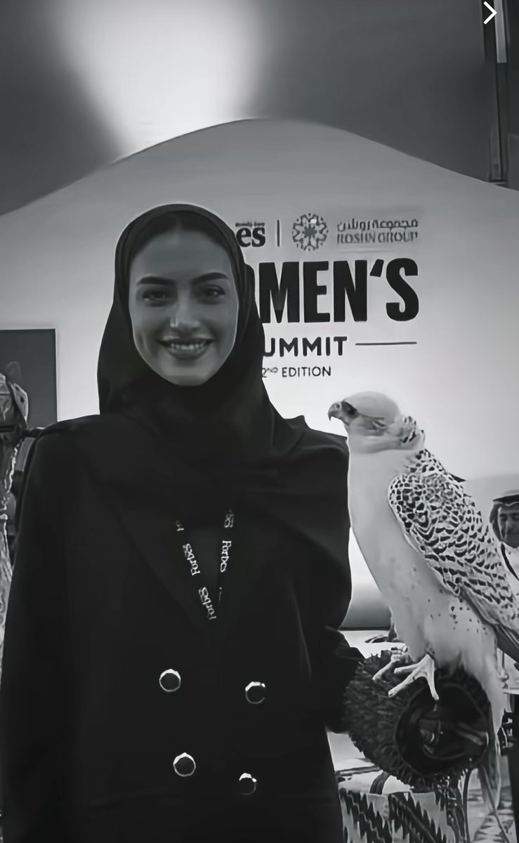 biiirre's tweet photo. الصوره في خيالها                                         الواقع https://t.co/9tW33G6Gt5