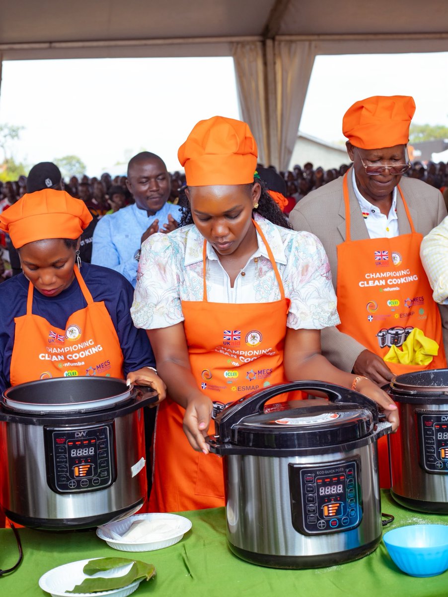 PNyamutoro's tweet photo. Clean cooking champions, join the advocacy for the use of alternative energy sources and  together let's systematically spread these intiatives across the country @MEMD_Uganda https://t.co/CEYxE2TIoq