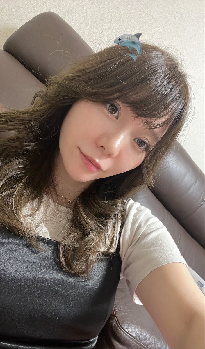 hiro_ri29's tweet photo. レイヤーいれて、
再現できる簡単な巻き方教えますね！って教えてもらったけど
今回も再現できる気がしません。南無 https://t.co/hfjullLw3U