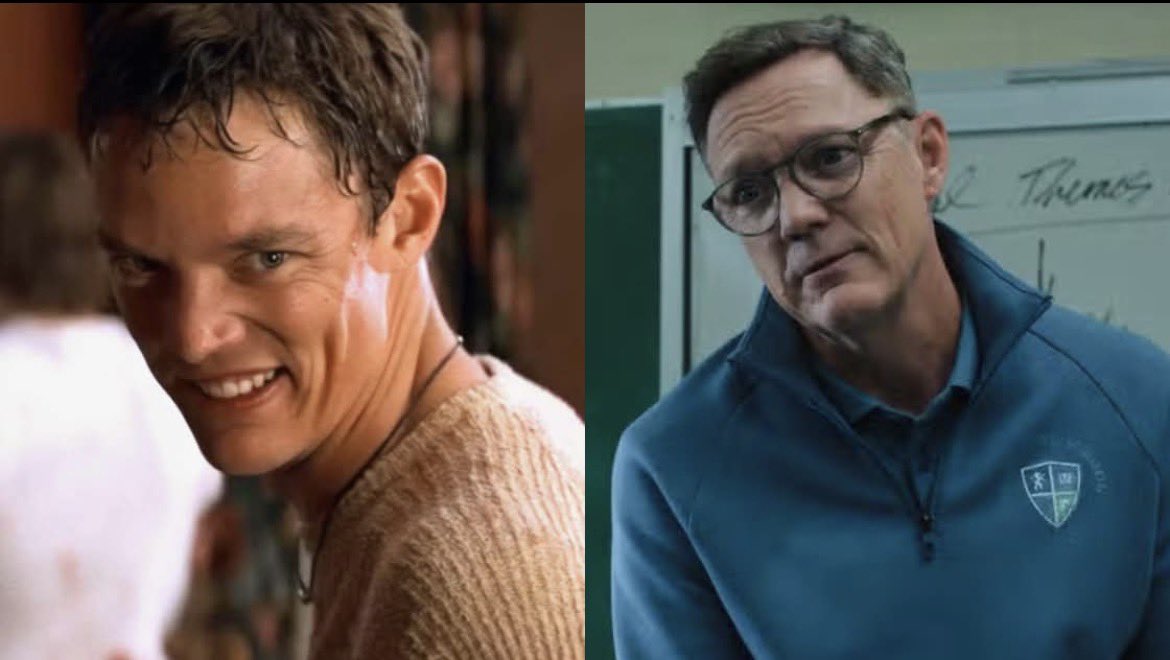 will1ams_2's tweet photo. life comes at you fast. one day you’re the bad guy taking out the principal, and the next you’re the principal himself.
#carrie https://t.co/XH5oljSbJZ