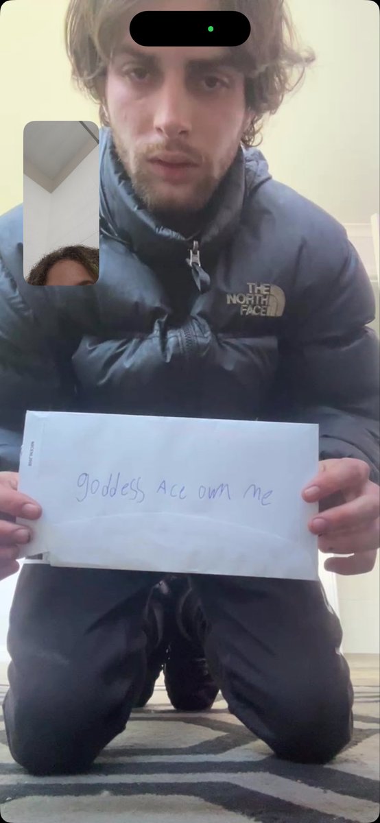 mp3aceee's tweet photo. he’s so fucking humiliating and pathetic. https://t.co/S60ETHr54j