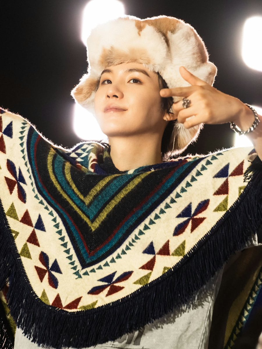ParkMinEri's tweet photo. Esos ojos bellos que transmiten amor y tranquilidad 

vote for #ARIASBTS at the 2026 ARIA Music Awards https://t.co/EFy67nlcoK