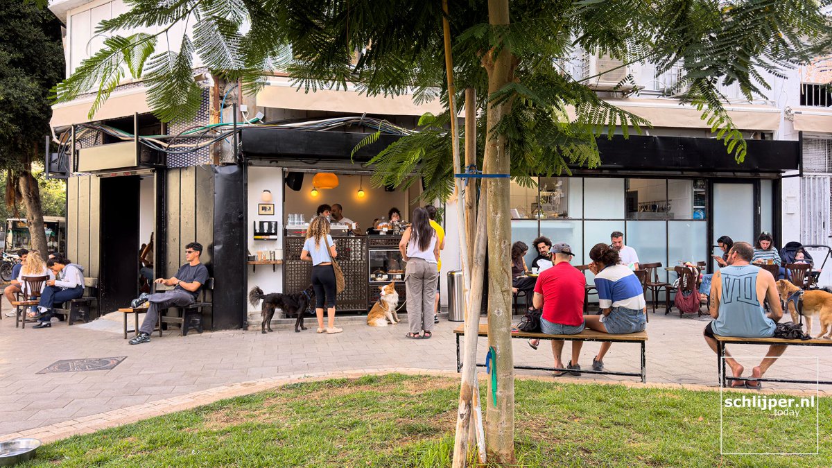schlijperisrael's tweet photo. Cafe Neot
Tel Aviv, Kikar HaMoshavot
13/10/2026, 08:39 #coffeeTLV #cafeneot https://t.co/AQo7ODhb7S