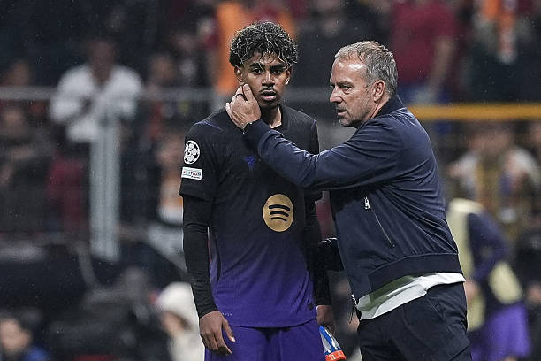 BouafifNour's tweet photo. Tactical analysis of why and how Flick's Barcelona beat Galatasaray 4-1 away from home in the Champions League (Thread🧵)

Likes and reposts are much appreciated 🙏 🫶 https://t.co/yekTHNme2M