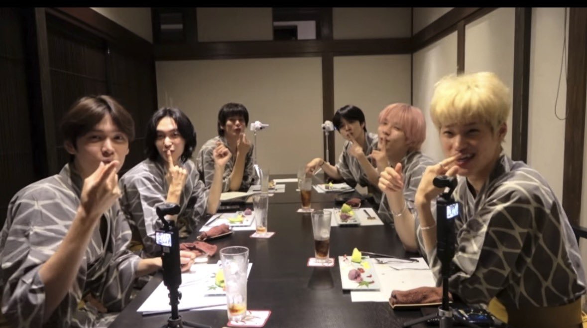 luv4taro's tweet photo. 🧡
I vote for #RIIZE on #2026MAMAVOTE https://t.co/3cD9pSW1q6