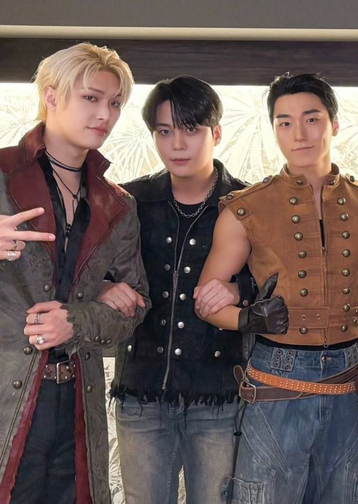 jhs_rev's tweet photo. he's exactly where he wants to be https://t.co/1gbWdhBi4X