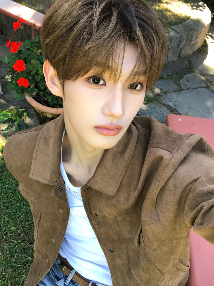 kkulki11's tweet photo. ㅂㄱㅅㄷ..🫰🏻 https://t.co/oTGxDFDwaB