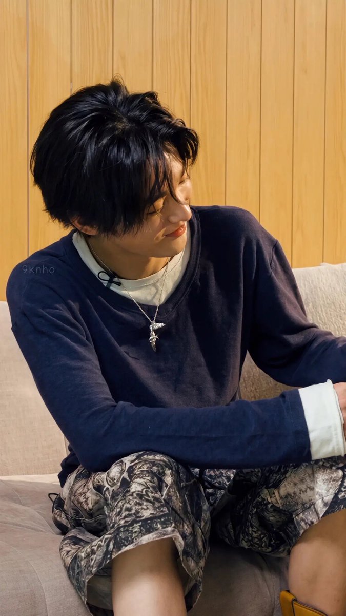 sheyyinnahn's tweet photo. #건호 his smile, his side profile, his long hair, his dimples, his outfits.. i love him so, so, so much https://t.co/W7pQpeZcdJ