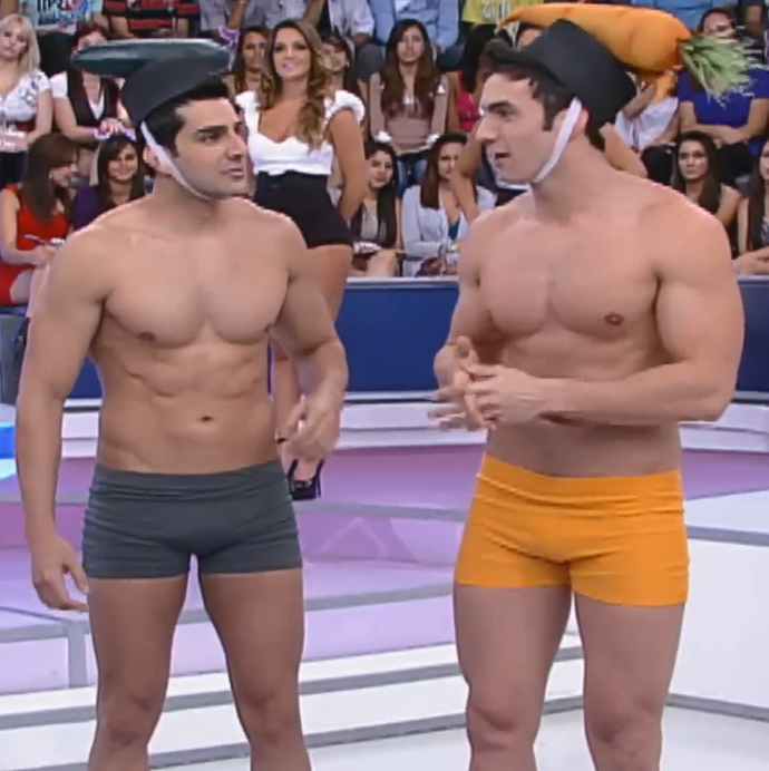 amanteentreten's tweet photo. Eles marcaram uma geração de gays 🔥 #OMelhorDoBrasil https://t.co/jirhJgNZ3i