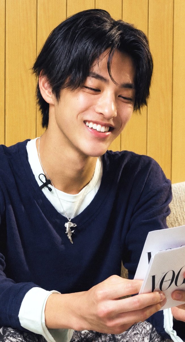 AKHGALLERY's tweet photo. #KEONHO #건호 https://t.co/gkRe0IQ5Qk