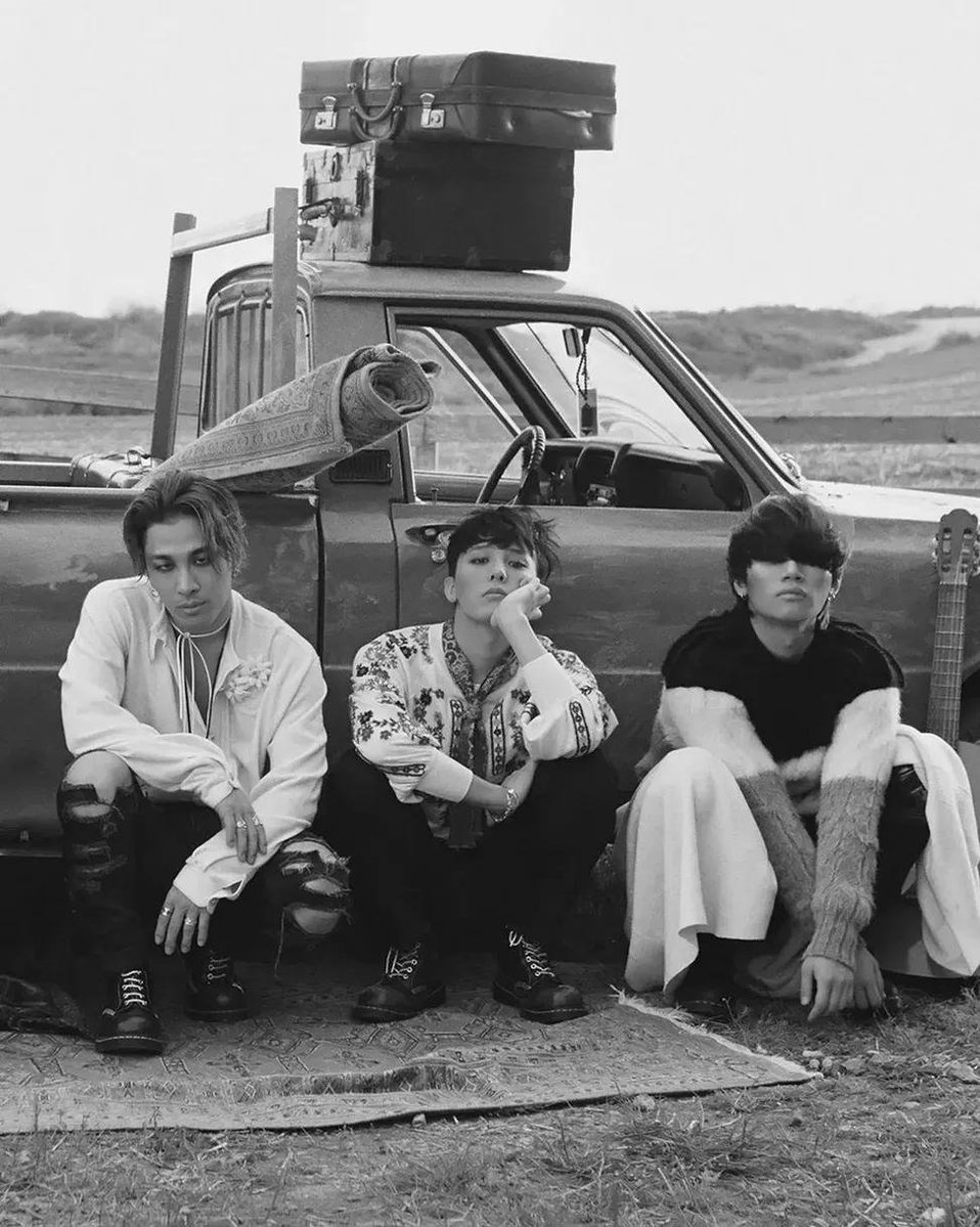 aydaisy88's tweet photo. I vote for #bigbang on #2026MAMAVOTE
BIGBANG FOREVER ☘️ https://t.co/8iklMCdW5V