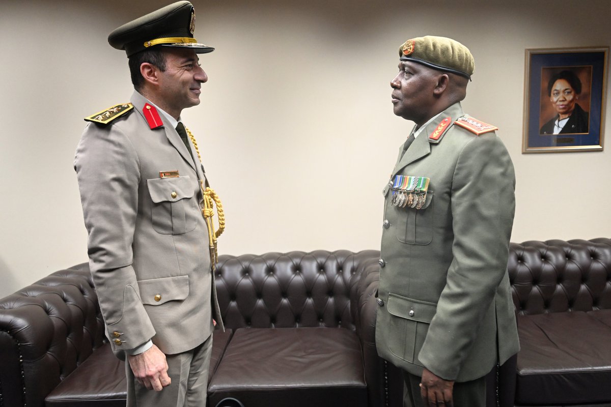 SANDF_ZA's tweet photo. Chief of Staff SANDF Welcomes Egypt's New Pretoria-Based Defence Attaché.
https://t.co/jgid6UZJn7
🇿🇦#SANDF
🇿🇦#DFR
🇿🇦#SouthAfrica
🇪🇬#Egypt
🌍#MAAC https://t.co/xKZ7hRh9pw