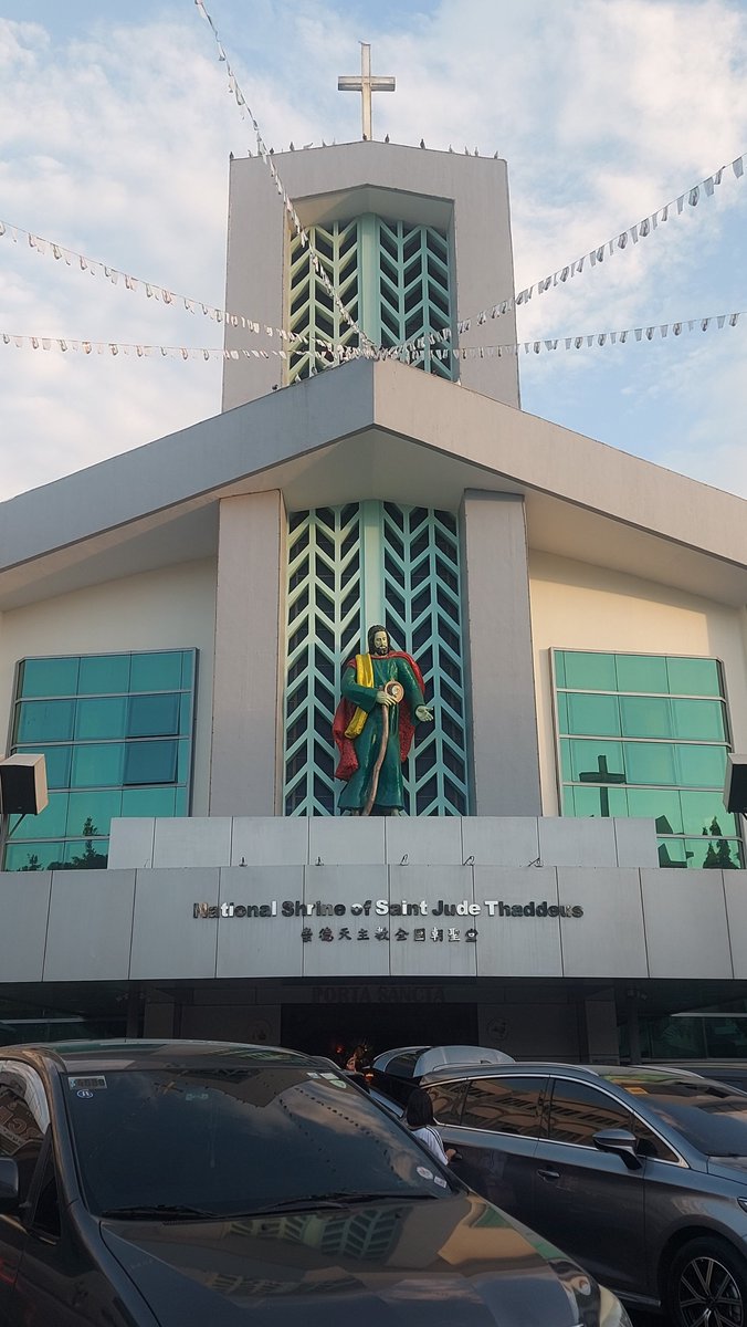 andira_girl's tweet photo. one last dalaw kay St. Jude before examination. sana next na balik namin is hindi na for special intentions kundi mag ooffer na ng ✨️Thanksgiving Mass as RPh na tayo lahat✨️ 

St. Jude pray for us all who invoke your aid. Amen 🙏🏻 https://t.co/ZqmNACBJ0d