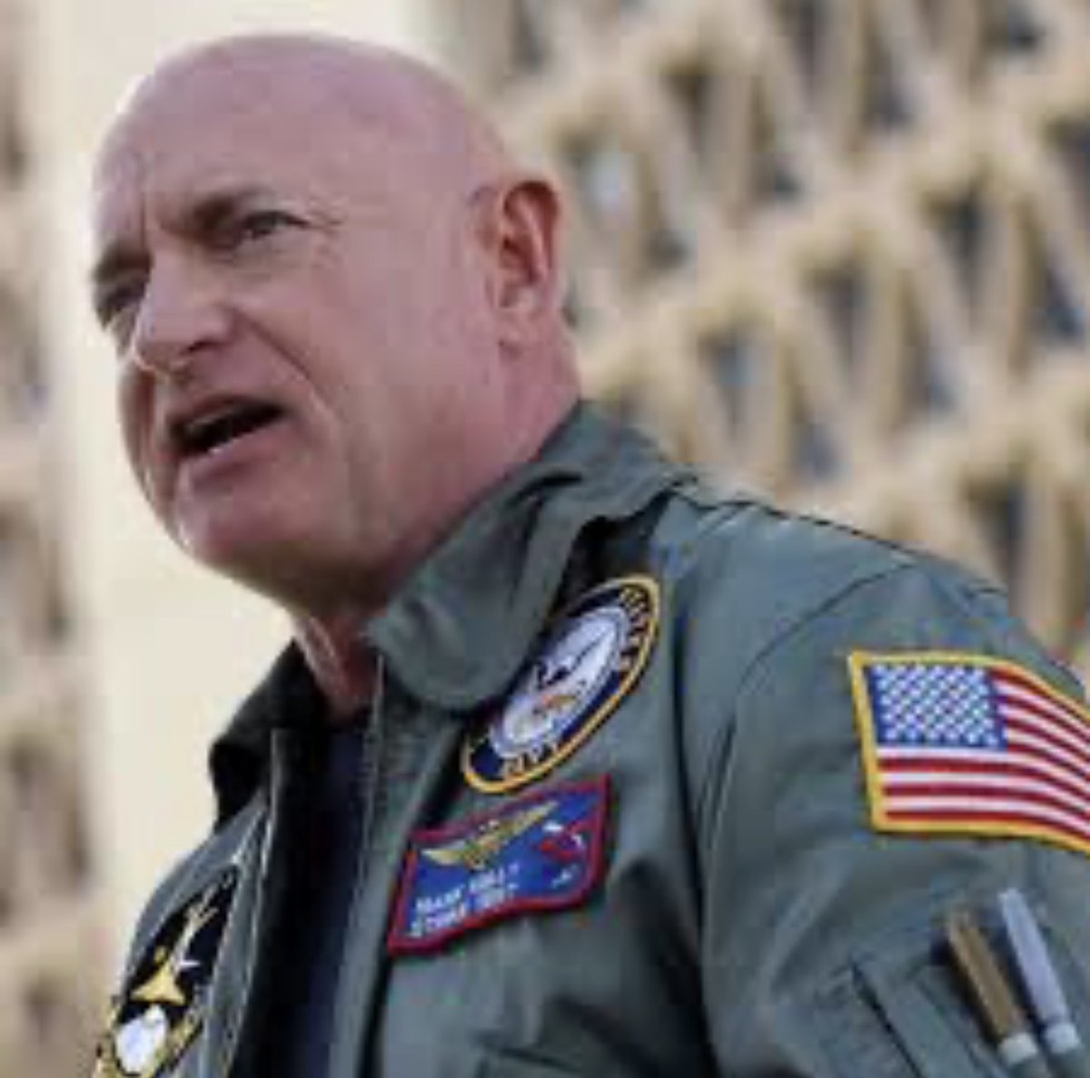 itslunara0z's tweet photo. From Navy pilot to astronaut to senator… what do you think Mark Kelly’s next chapter should be? https://t.co/g8H5MPSQuQ