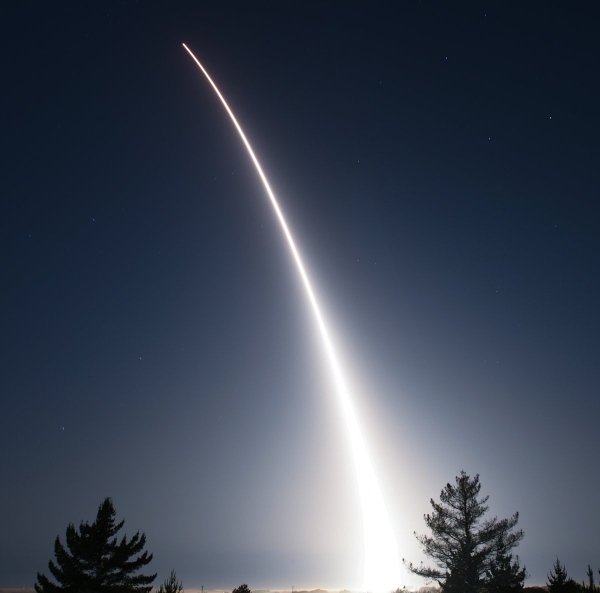 HQ_AFMC's tweet photo. The Air Force Nuclear Weapons Center is the lead for the @usairforce's Mk21A reentry vehicle’s acquisition effort. #AFNWC is responsible for synchronizing all aspects of nuclear materiel management on behalf of #AFMC in direct support of @AFGlobalStrike.

https://t.co/mz0sOoPhuX https://t.co/tZaZoSgigG