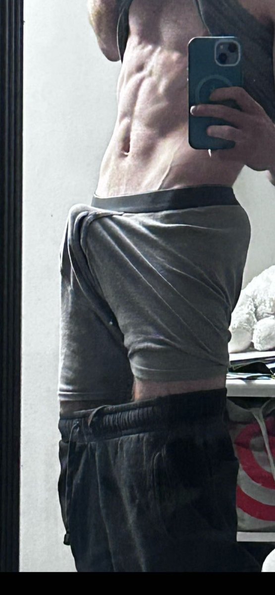 KrisT1181028's tweet photo. Mirror flex https://t.co/uAxobMsLik