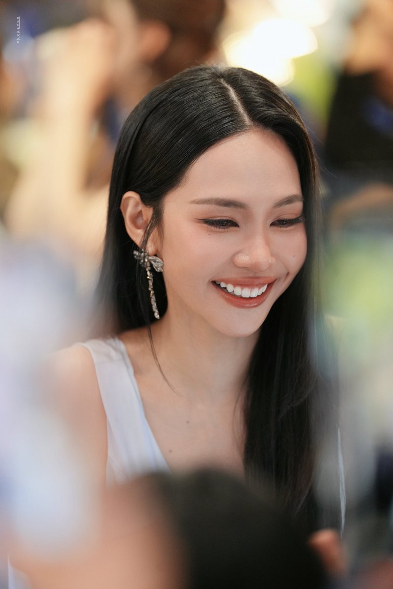 kukkaipatteera's tweet photo. สมการเคมีอาจต้องมีลูกศรสองทิศทาง แต่ความรู้สึกหนูที่มีให้พี่บิ๊นท์ไปทางเดียวคือรักค่ะ 😭🤏🏻

PUINOONBINT DESTINY MOMENT  
#destinyclinicxPuinoonBint https://t.co/jJLx4A07ZP