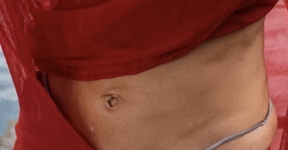 MameYoww's tweet photo. Guess the Goated Thoppul 🥵🫦 https://t.co/7WxsI4VhgH