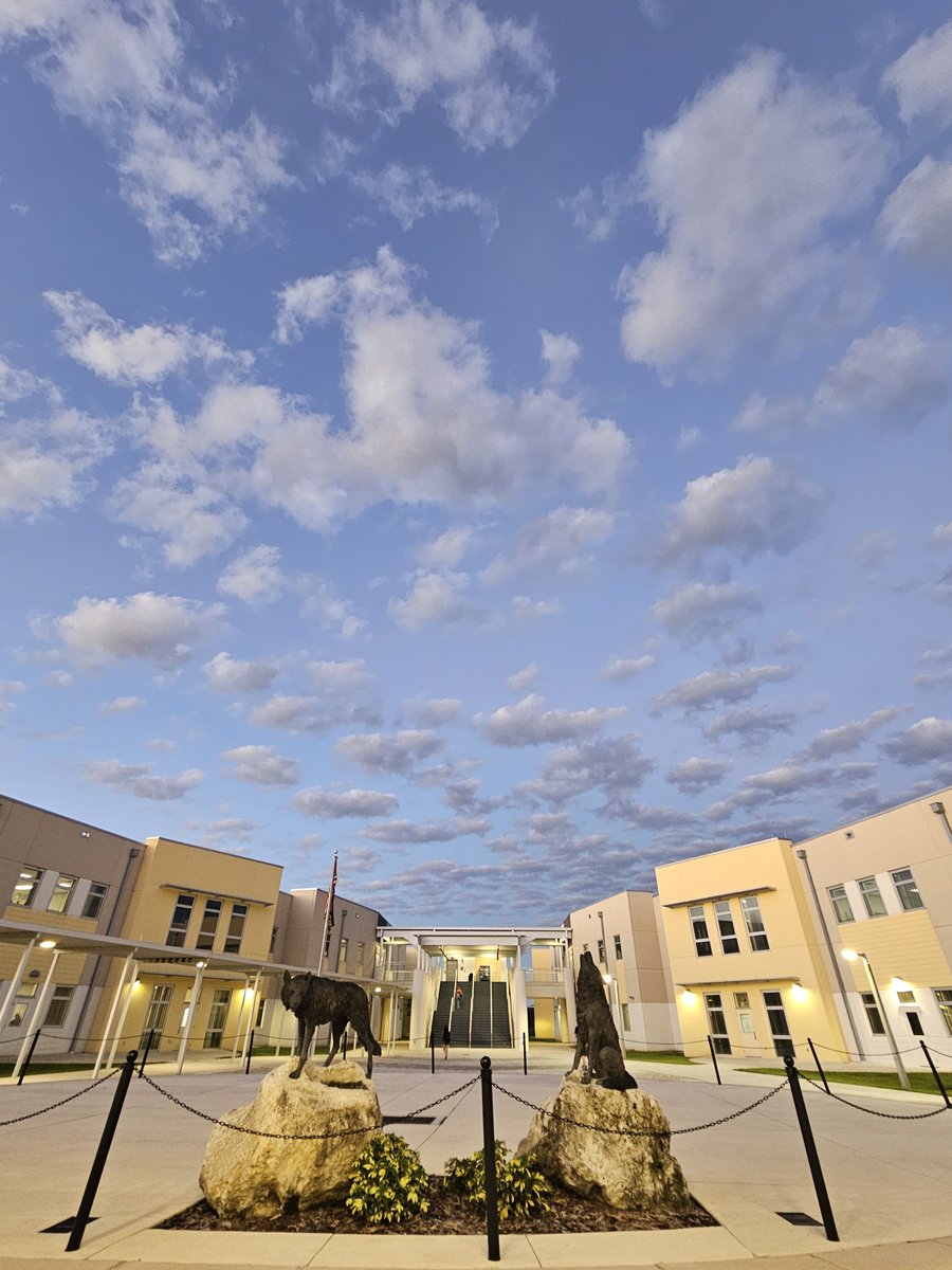 TheCoyoteWay's tweet photo. Some mornings the sky looks straight out of Andy’s room! ☁️✨ Perfectly blue skies and iconic Toy Story clouds over our Coyote Nation campus today.
​To infinity and beyond! 🐺💙 https://t.co/FvMYknxCqS