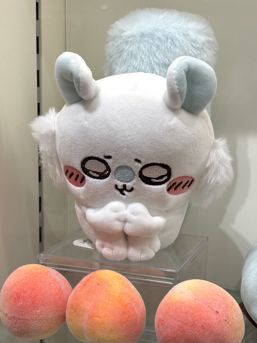 jtgind's tweet photo. (이렇게 쪼그려있으면 무지막지 귀엽겠찌 ㅋㅋ?) https://t.co/Mv0vRqciHD