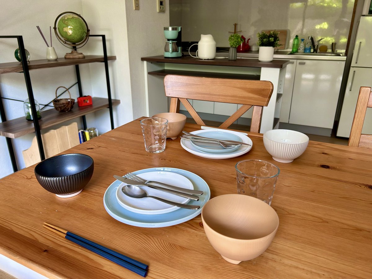 takasho_studio's tweet photo. #キッチン撮影 でよく使われる #上野毛マンションスタジオ 001に食器が増えました🍽️
そのまま撮影にご利用できるセットです🙆‍♀️

上野毛マンションスタジオの詳細・ご予約はこちら⬇️
https://t.co/HnRRm1ugnW

#ハウススタジオ
#マンションスタジオ https://t.co/lcBaGSgD5r