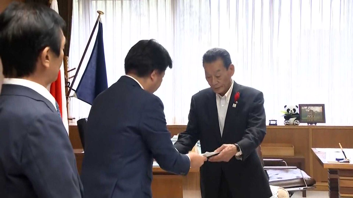 rkbnews4ch's tweet photo. JUST IN!! 新着記事
⠀ /／
🗣「海外視察には予算つくのに・・・」百条委員会の設置には「予算ない」と難色　広がる波紋【福岡県議会】
   \＼
もっと見る 👇👇
📰https://t.co/LuqwglaiFt

金銭授受疑惑など、福岡県議会の問題を調査する百条委員会の設置をめぐり、議会事務局側の発言が波紋を広げています。
議会事務局が「予算がない」と難色を示したことに対し、設置を求める議員らが「予算上の課題を理由として議案の提出を制限するべきではない」などと抗議しました。