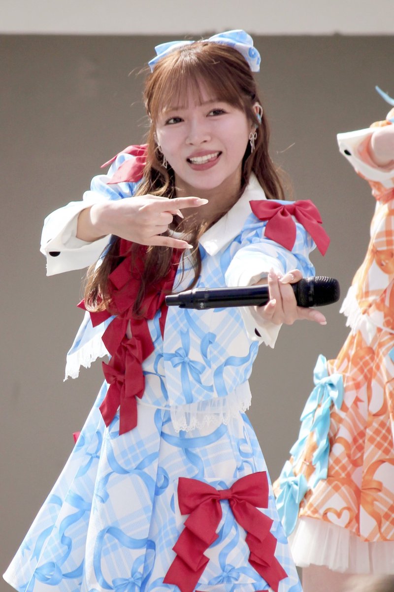I028_qm's tweet photo. 2♡26.1♡.12📍ららぽーと豊洲
秋でもエビチリはじめました🎶
#えびちゅうカメラ部 #中山莉子 ちゃん♥ https://t.co/Jrm0ZZqNpA