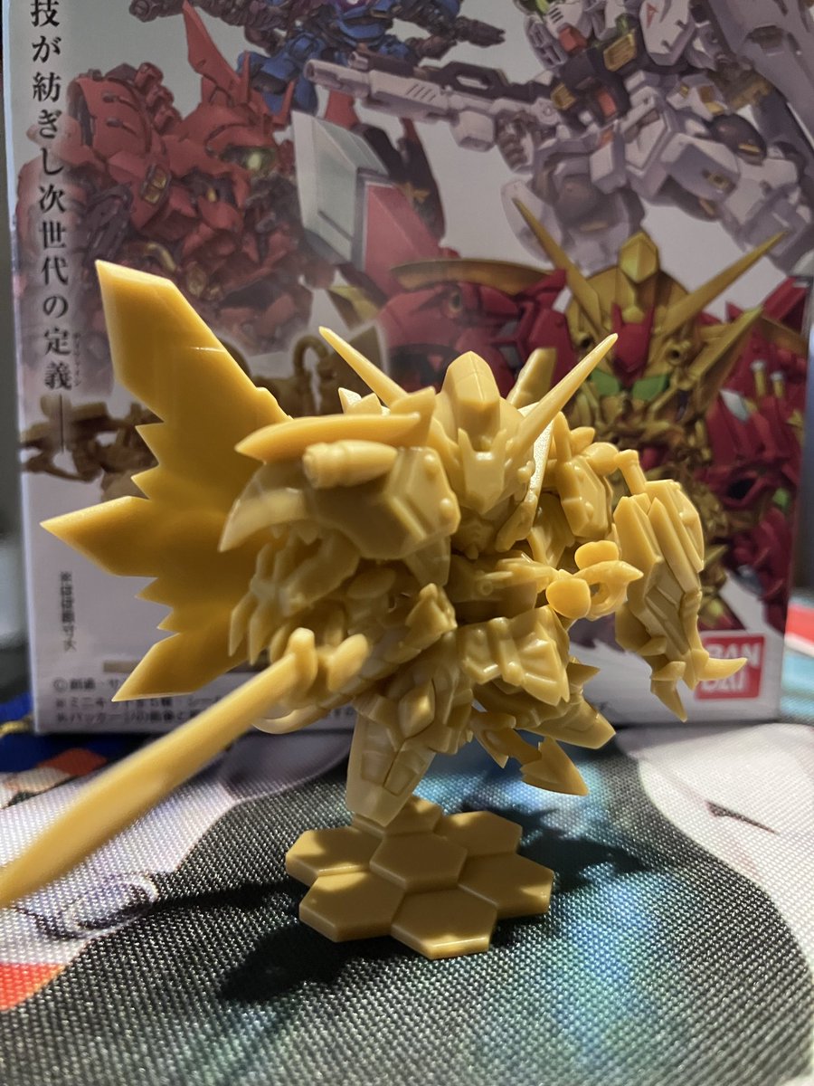 submeshi's tweet photo. スペリオルディファイン、騎士スペリオルドラゴンが当たって久々にモチベが爆上がりしたけど想像の5倍くらい細かくて組んだだけで力尽きた…これはもう俺には塗れん…w
#ガンダム https://t.co/61EJBsGuQH