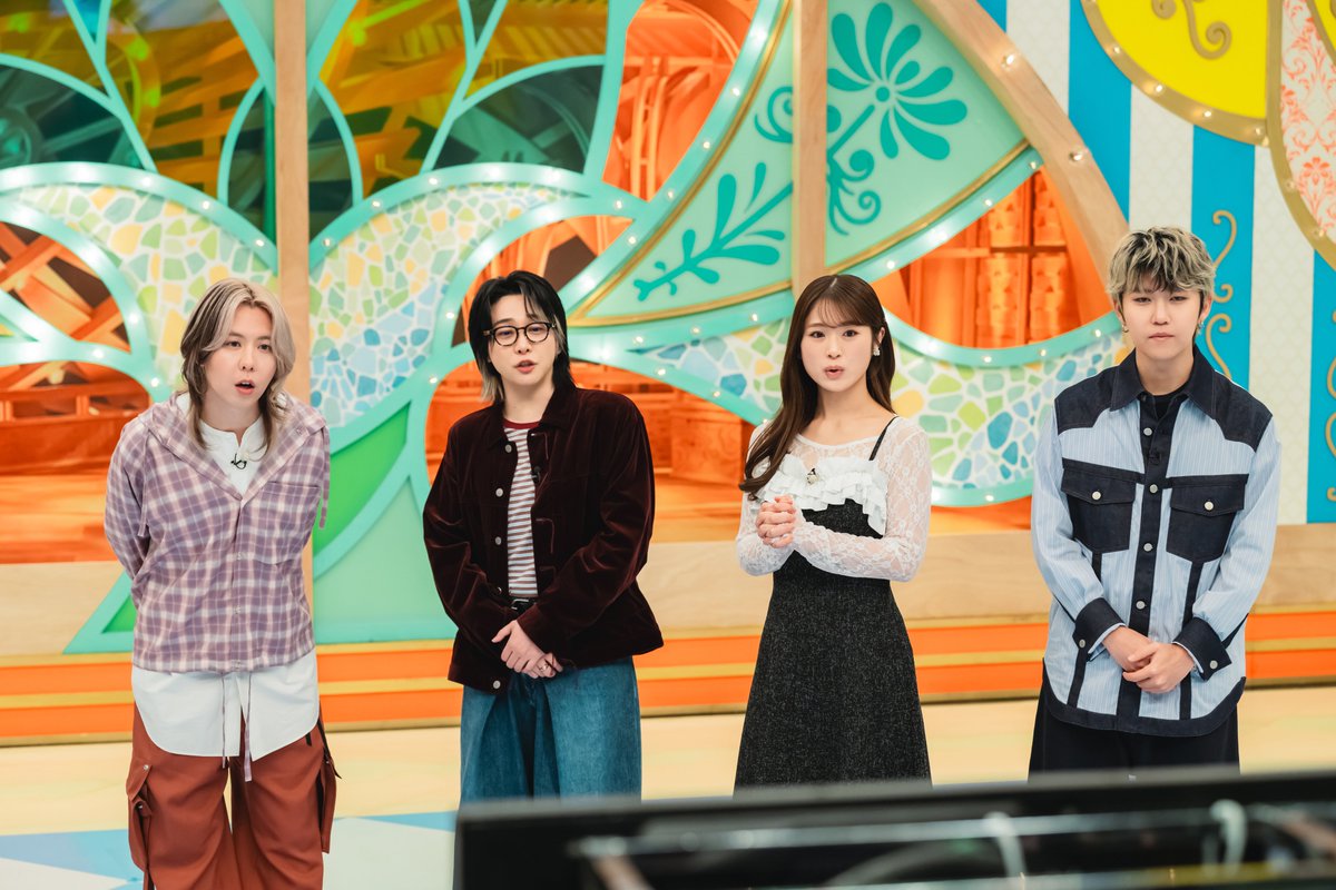 tbsTV_MGA's tweet photo. 📸❎テレビ×ミセス キリトリ

最新回はもうご覧いただけましたか？👀
人気企画【ツッパリ×ミセス】🛵や
楽曲提供をかけた【大人しりとり】🔤
そしてライブミセスは「Brand New」を披露🎸✨

見どころ満載の最新回をお見逃しなく🍏
https://t.co/SibCrA4PJ2

#MrsGREENAPPLE
#テレビミセス https://t.co/ubAuutiuvK