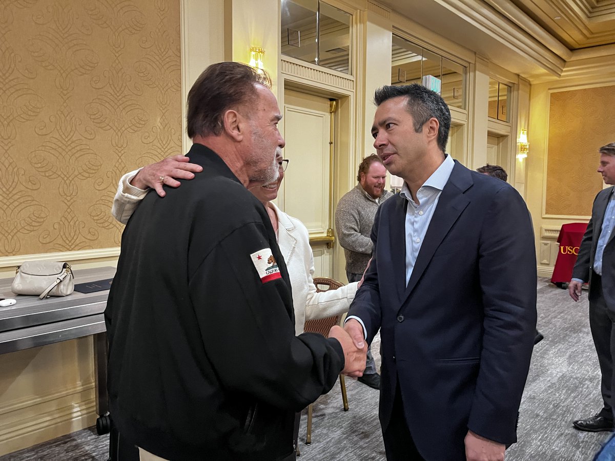 climatereserve's tweet photo. We were honored to join Gov. Arnold Schwarzenegger, CARB Chair Lauren Sanchez, and other California leaders in celebrating the 20th anniversary of AB 32, California’s Global Warming Solutions Act. Thank you to the USC Schwarzenegger Institute!
@GovArnoldUSC https://t.co/9yifwayk3w