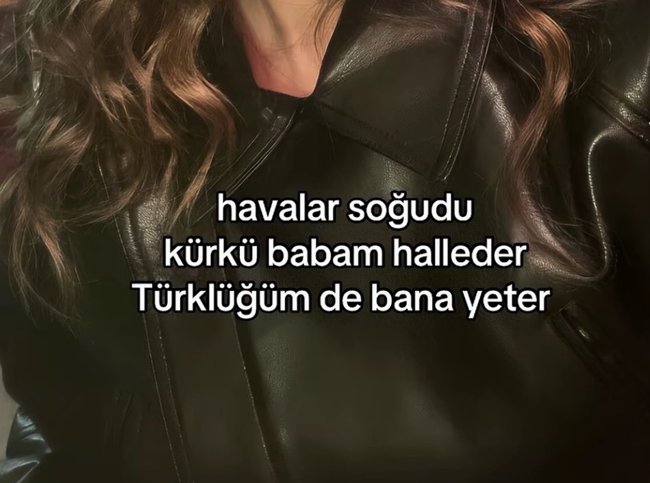 nurlandiiik's tweet photo. Keşke caption ilk benim aklıma gelseydi kudum kudum kudurdum ya https://t.co/GsImZij1Zh
