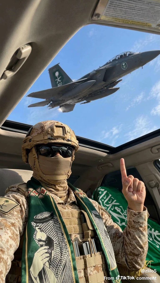 Saudi1Woman's tweet photo. اللهم ادم علينا الامن والأمان والرخاء والاستقرار اللهم كل من كان يحاول زعزعه اماننا بفعلٍ او قول زلزل ارضك من تحتِهم واخسف بهم يارب العالمين اللهم اجعل ليلهم نهار ونهارهم ليل بحولك وقوتك ، دمتي شامخه يالسعوديه 🇸🇦🇸🇦🫡 
#السعوديه_خط_أحمر https://t.co/SYf4saxagb