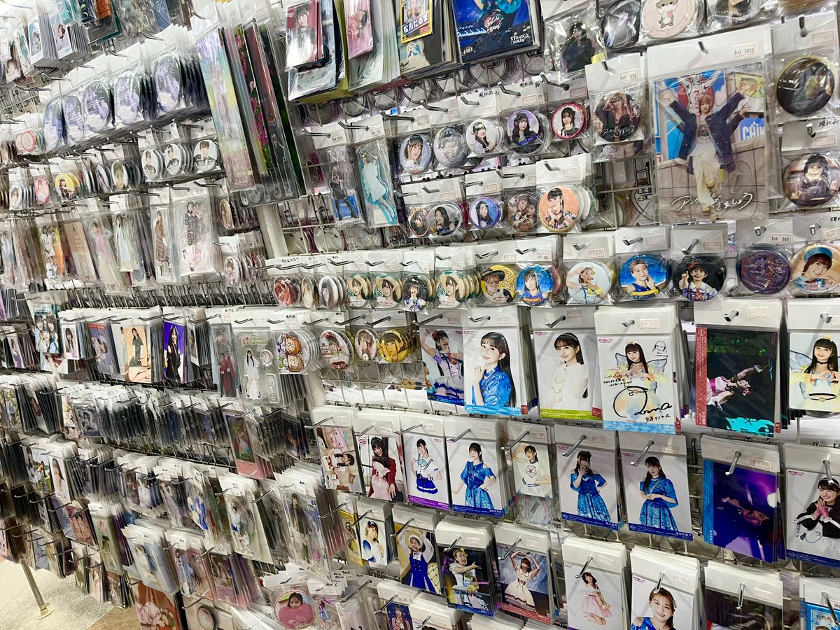 havikorotoy_cz4's tweet photo. 【入荷情報】
女性声優さんのグッズちょこちょこ増えてます！
皆様のご来店お待ちしております！ https://t.co/INS8OA4kiO