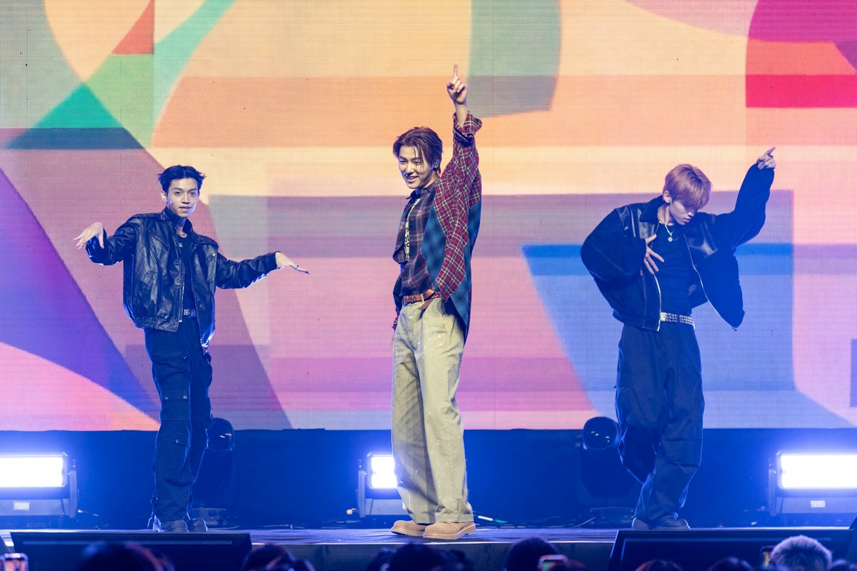 Sparklingstarhk's tweet photo. 2026 KANG MIN HYUK  IF I WERE… FAN MEETING IN TAIPEI 
BOICE久等了🥰
看到現場活動熱情洋溢的花絮照片
是不是也勾起了你對敏赫的心動回憶呢？😍 溫暖的笑容 真誠的互動
每一刻都讓人捨不得眨眼！
謝謝BOICE這段時間的熱情參與與支持！
大家最期待 滿載美好回憶的 1:20 團體合照出來囉！
再次謝謝大家與敏赫一起度過了一個難忘又溫暖的時光！
讓我們把這份感動收進心裡
期待下一次的再相見！💖

下載期限：2027年01月31日

大合照
https://t.co/3DGVuY6xoR

1:20團體合照
https://t.co/wVZi95wetR

現場照片
https://t.co/IAjKUsltWG

#姜敏赫
#KangMinHyuk
#cnblue
#If_I_Were
#Taipei
