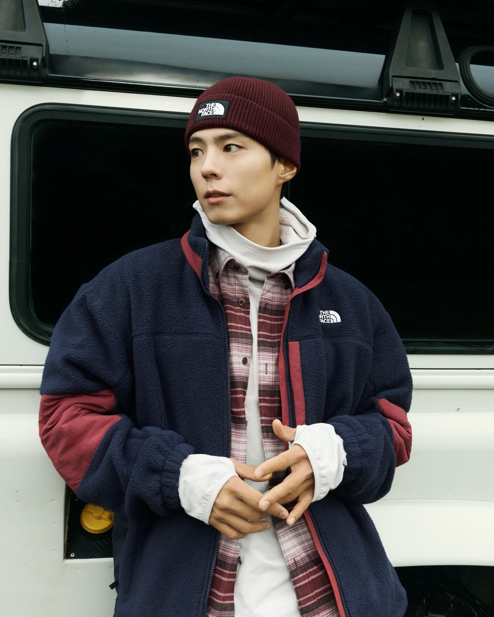 TBLlifes's tweet photo. The North Face Korea shares Park Bo-gum in the ALTOR ON Jacket and CAMPCOZY Fleece Jacket, highlighting warmth and comfort for outdoor adventures.

#TBLlife #ParkBoGum #THEBLACKLABEL https://t.co/ozhSrghUHz