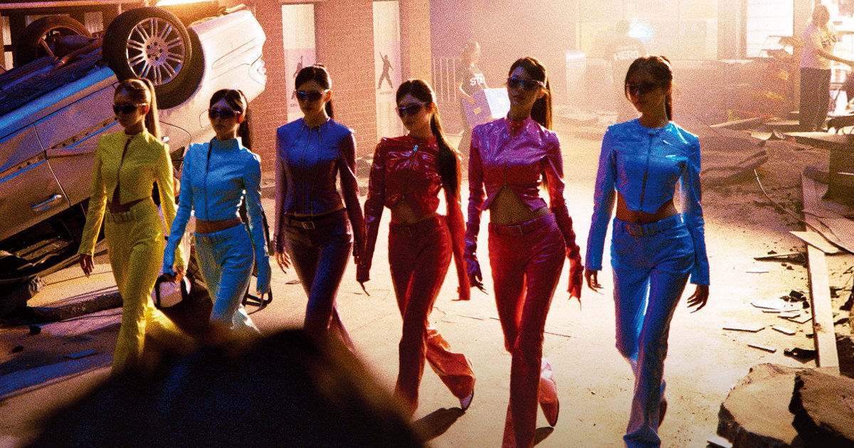 zv_nyeong's tweet photo. STARSHIP GATEKEEPING THESE POWER RANGERS CONCEPT PHOTOS FOR THE ALBUM LIKEEE THE IVE SERVE ON THIS FIT https://t.co/15sK0yeTo3