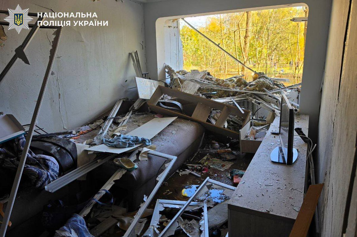 victoriaslog's tweet photo. Russians killed 5 women in Kyiv 😔 https://t.co/46TsAsTGGr