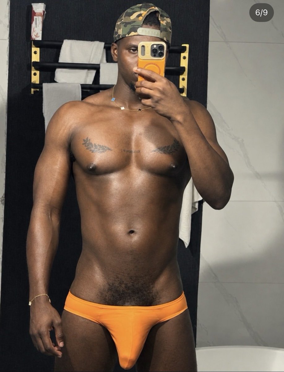 Chigosznn's tweet photo. 🫵🏿😈

#fypシ゚ #hotboy https://t.co/5o2y3JNVFb
