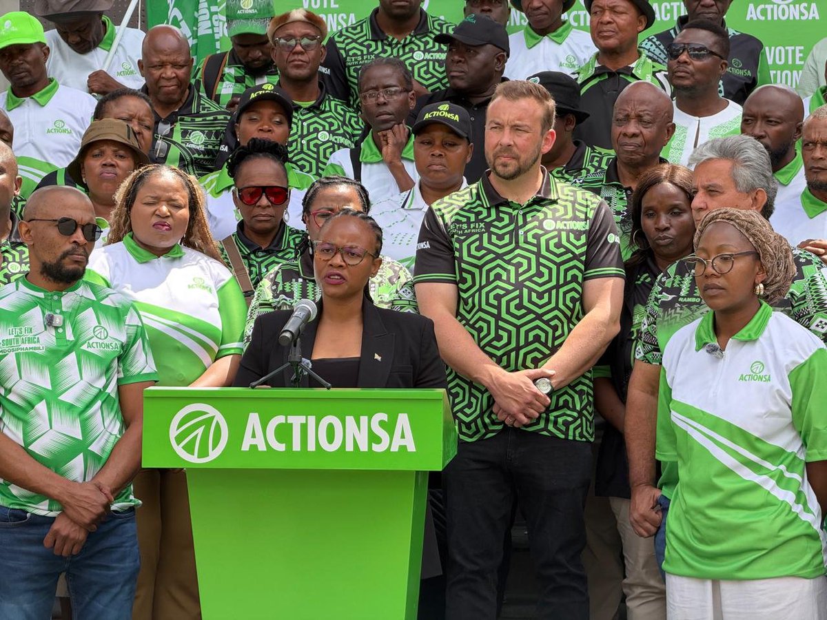 nasiphim's tweet photo. When I became Mayor in October 2024, I inherited a municipality in serious financial difficulty, with four consecutive unfunded budgets and more than R13 billion in accumulated debt, including approximately R6.7 billion owed to Eskom.

Families in Ikageng had endured eight years without reliable water, residents 
in Soshanguve faced repeated electricity outages, and approximately one in three economically active residents could not find work. That was the Tshwane we inherited.

We could have spent our time blaming the previous administration, explaining the problems and making excuses for the state of our capital.

Instead, we chose to get to work.