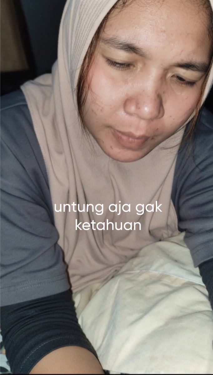 ferdinovanda's tweet photo. untung aja

 https://t.co/Jh3tGgsUNn https://t.co/rv6D1SMSCq
