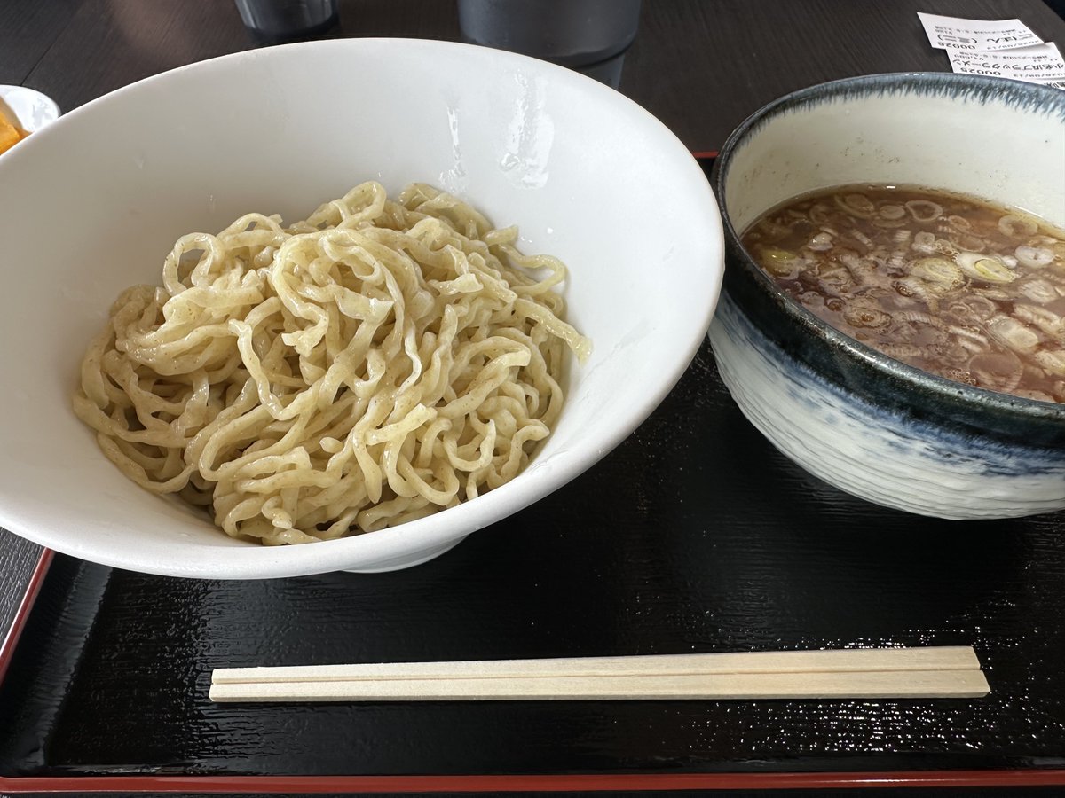WoK_WoK_07's tweet photo. 皆様ラーメンはお好きなのね！！！！
いいですよラーメンは！！！！美味しいのでね！！！！というわけで私の画像ファイルを放出、オススメは4枚目ですわ！！！ https://t.co/5P5kgNT7t7