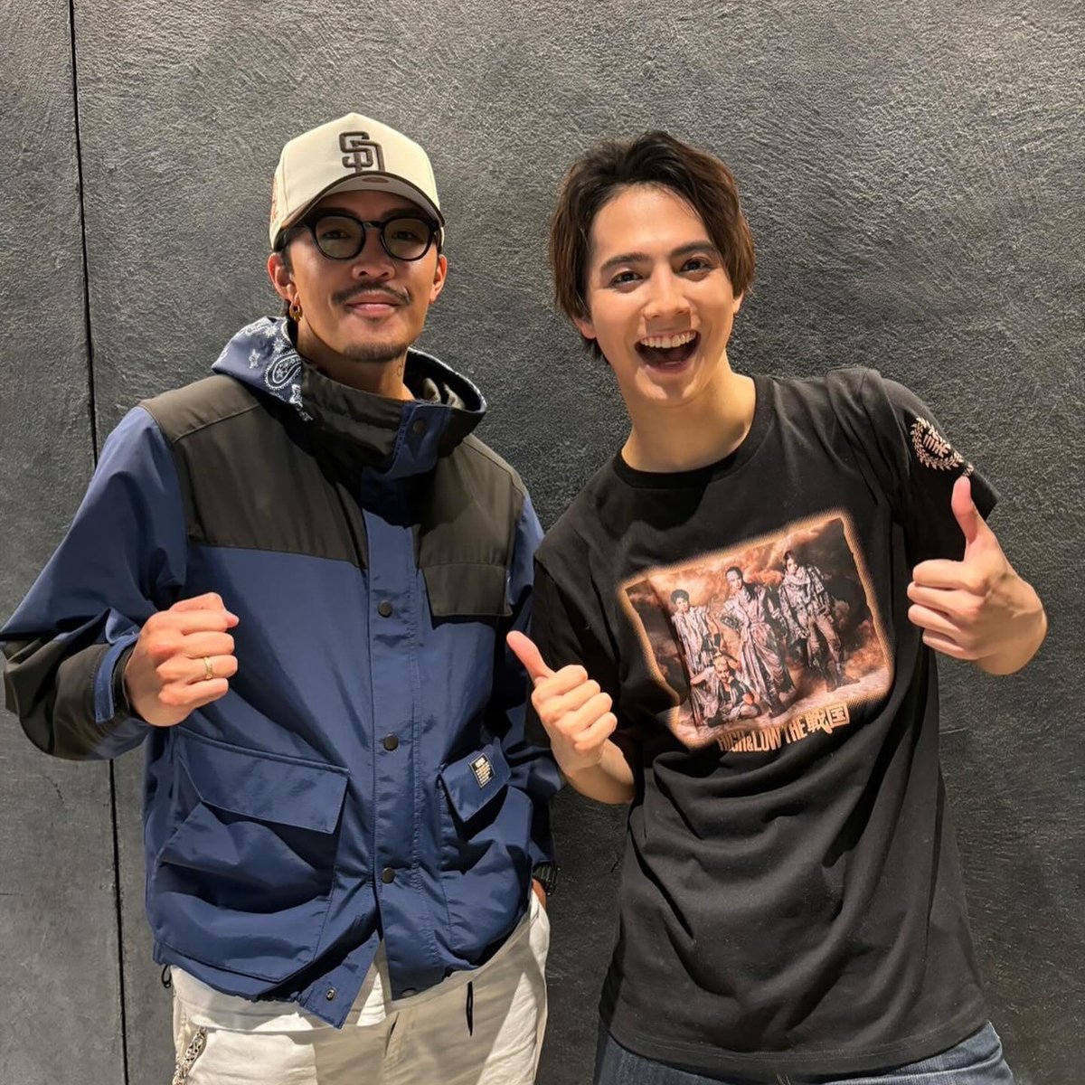 WayGenerations's tweet photo. Ryota wanting pics with his fellow members 🤭📸

#GENERATIONS #片寄涼太 #katayoseryota
#EXILETRIBE #LDH #gene #ジェネ https://t.co/xQVbLGn3yH