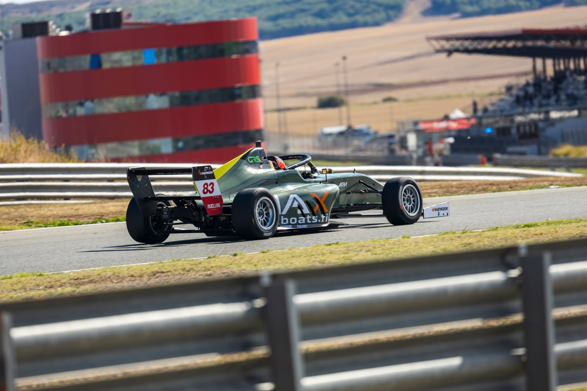 Fontzi_'s tweet photo. Best photos of the weekend from @vinyi_arnau96 

📲 @vinyi_arnau96
#AlfonsMiettinen #AFM #E4 #F4 #Epic #EpicChampionships #Eurocup4 #F4Spain #SpanishF4 #Navarra #LosArcos #FlyingFinn #SingleSeaters #WeLiveForRacing https://t.co/yzqwiZrHfT