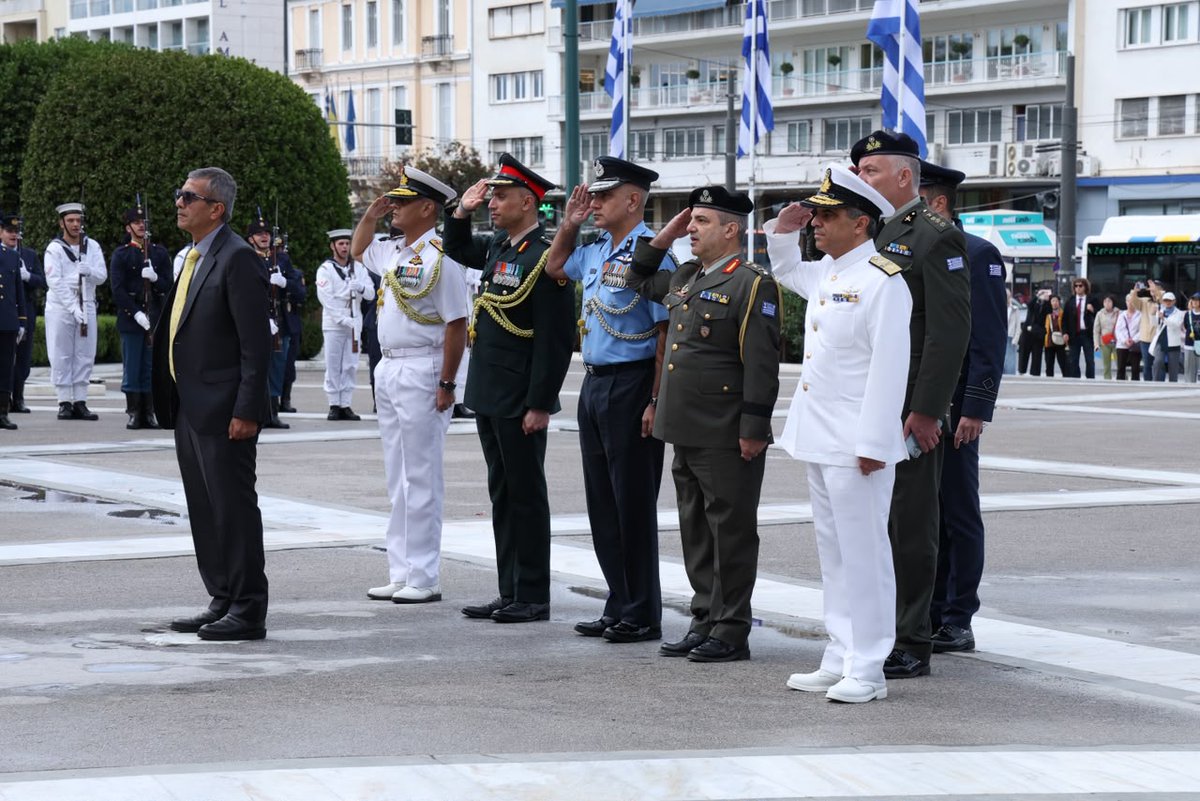 SpokespersonMoD's tweet photo. Defence Secretary Shri Rajesh Kumar Singh commenced his official visit to Greece with a solemn wreath-laying ceremony at the Tomb of the Unknown Soldier of the Hellenic Armed Forces at historic Syntagma Square in Athens, paying tribute to the courage and sacrifice of the fallen soldiers.

@EmbIndiaAthens 
@MEAIndia