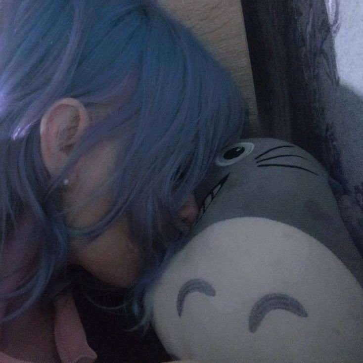 kokichi_link's tweet photo. Ela fala como se o meu mundo fosse algo além dela. Para mim, saber que ela está segura e feliz já me torna realizado, e saber que sou eu quem estou fazendo isso, me faz o homem mais sortudo e feliz da Terra.

Eu amo ela. https://t.co/23CvkWchhz