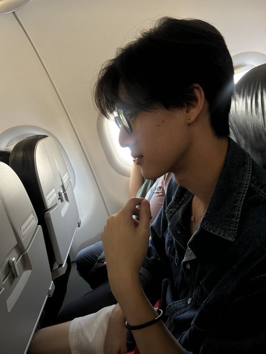 staringonstar's tweet photo. น้องธีเซตนี้จะอยู่ในฟิคสักเรื่องของกูแน่นอน (ถ้ากูได้แต่ง) https://t.co/1BMrcuvAtZ