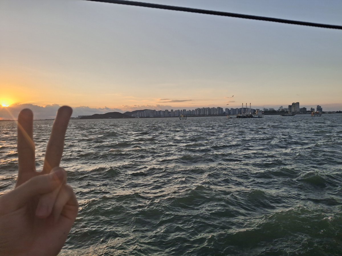 STRDRG_22's tweet photo. 過去韓半島南北戦争当時、仁川上陸作戦が起きた月尾島に来てみました https://t.co/WftYxgJUyn