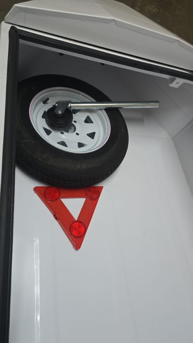 Rovertlogistics's tweet photo. Client asked for this with a spare tyre to be bought in advance.  Our SA team said "Say Less". It's done.

Whatever your needs are, Rovert will meet them.  Talk to us on 0572307906. https://t.co/wneRmCyrlh