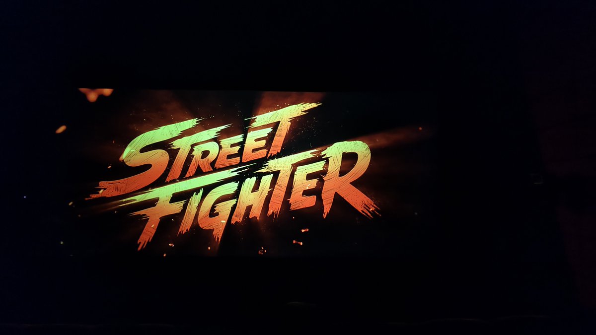 LoreofVixen's tweet photo. What I wore to watch Street Fighter earlier today. 🩷🩵 #VixenWears https://t.co/0jyaPyDnF4